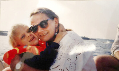 SKREV BOK: I boken «Mamma er trygda» skildrer 33-åringen oppveksten i Stavanger og forholdet til sin syke mor. Foto: Privat SKREV BOK: I boken «Mamma er trygda» skildrer 33-åringen oppveksten i Stavanger og forholdet til sin syke mor. Foto: Privat